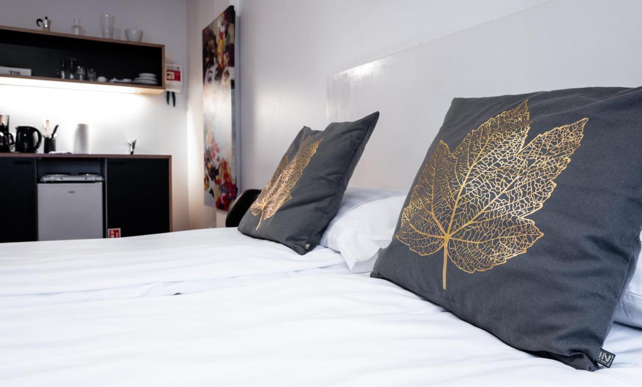 Luna Apartments - Laugavegur 37 ريكيافيك المظهر الخارجي الصورة